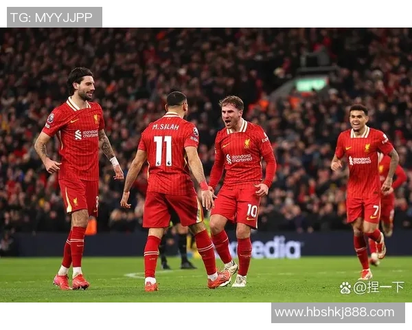 曼联与利物浦对决比分预测分析及双方近期状态评估