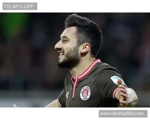 比勒菲尔德对阵汉堡的比赛结果分析与精彩瞬间回顾